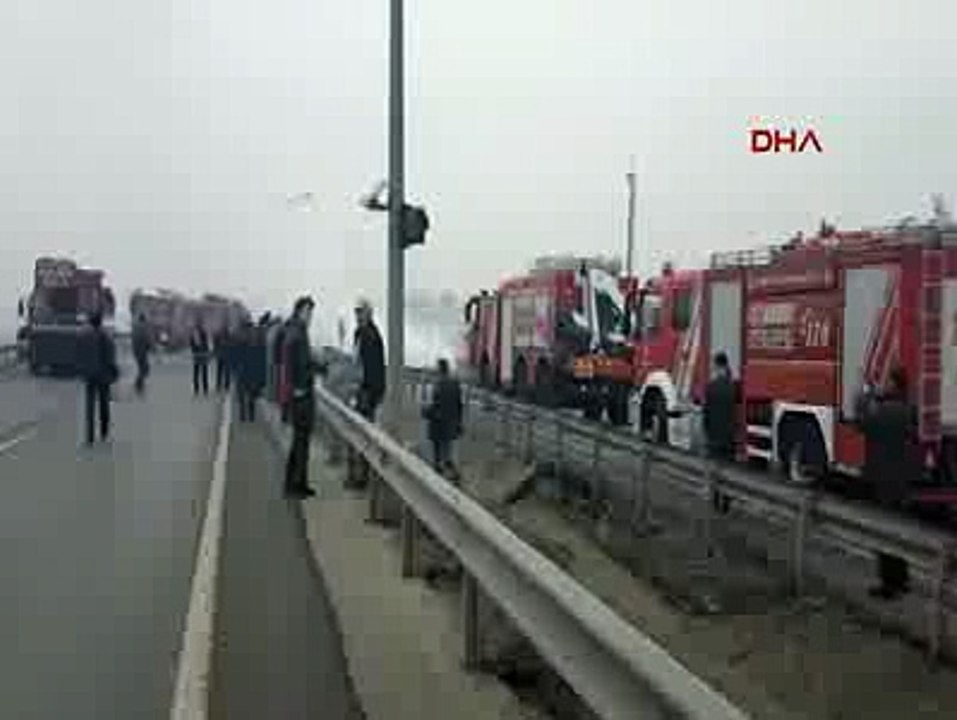 Beylikdüzü'nde helikopter düştü