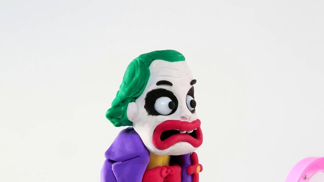 JOKER Wears Elsa's Underwear! Super