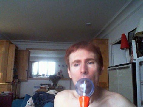 Wiwi égratigne Odette de Claude Nougaro