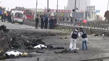 Büyükçekmece'de Helikopter Düştü