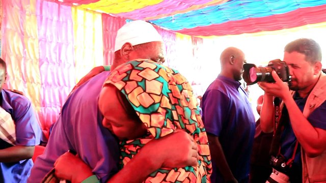 Sudan’s president pardons hundreds of rebel prisoners