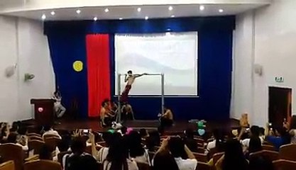 Thể thao cơ bắp đường phố phiên bản sinh viên trường Đại Học An Giang