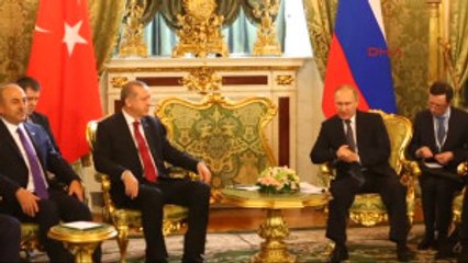Cumhurbaşkanı Erdoğan ve Putin Kremlin Sarayı'nda Bir Araya Geldi