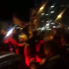 @leomessi trying to leave Camp Nou last night was insane!!! i wonder how long it took...