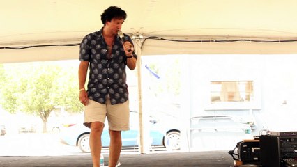 Vince Grosso sings 'It's Now Or Never' Elvis Week 2016