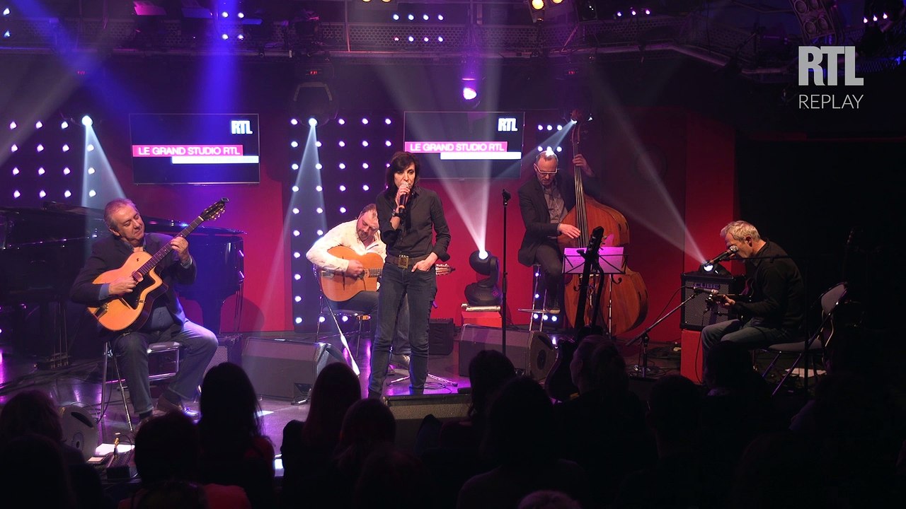 Jil Caplan - Est-ce que tu m'aimes - (Live) Le Grand Studio RTL