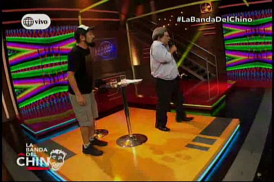 Reto de Manolo Rojas caracterizando a personajes