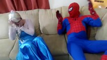 Человек-паук замороженные Эльза детские шалости Человек-паук и Халк Анна любовная история супергероя в реальной жизни