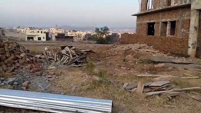 10 MARLA PLOT FOR SALE in E-BLOCK - PHASE 8 - BAHRIA TOWN - RAWALPINDI