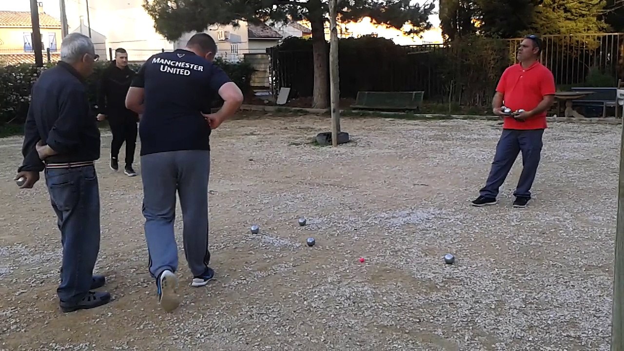 2x2