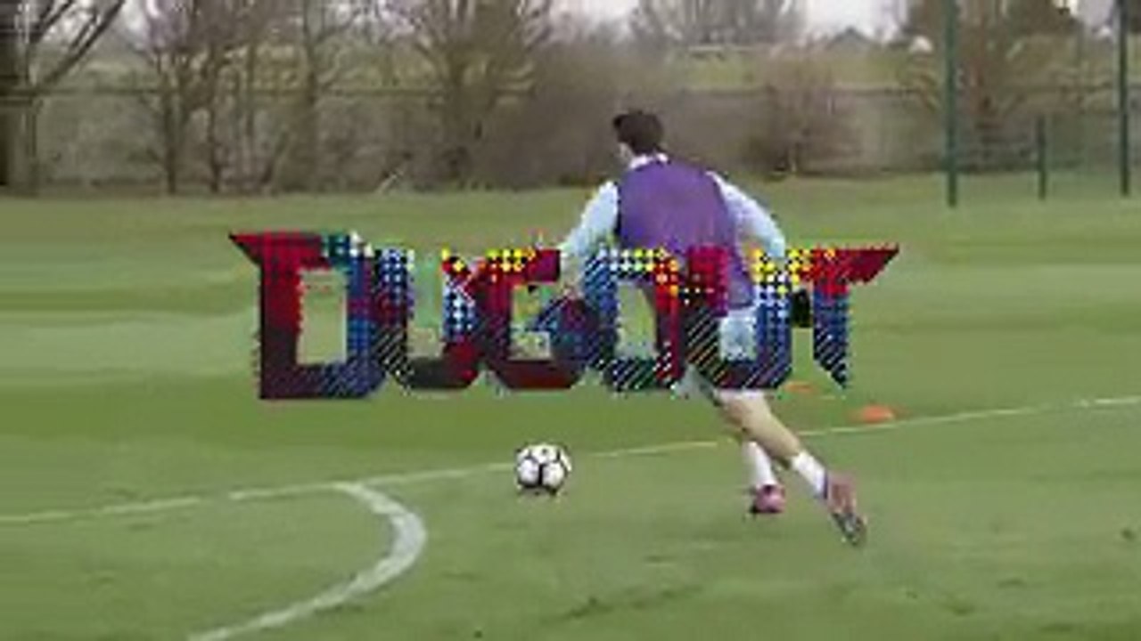 Un tacle de boucher à l’entraînement des Hammers