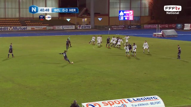 Coup franc direct qui passe juste au dessus