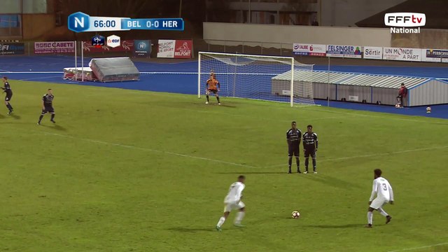 Coup franc qui donnera un corner pour les Herbiers