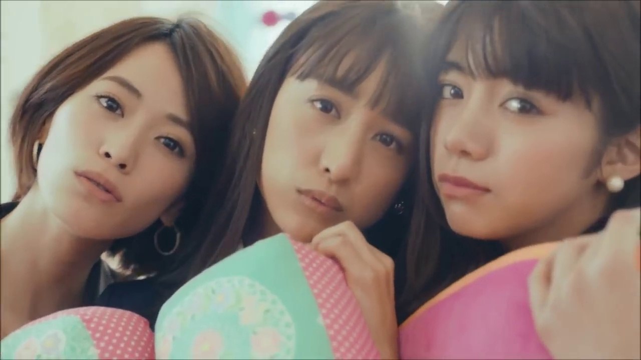 【山本美月　池田エライザ　坂田梨香子  CM】AOKI&CanCam　360°キレイ コラボスーツ篇