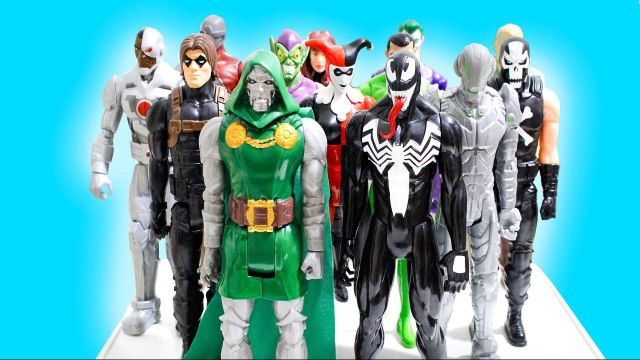 Colecao Bonecos Viloes Marvel Vingadores DC Comics Justice League Titan Heroes Series