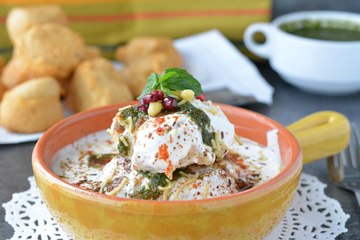 Dahi Wada Chaat