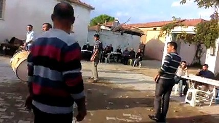 Dağıstan Köyü Edremit Adlı Zeybek Oyun