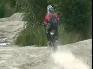 Jump Dirtbike Terrain Défoncé