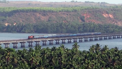 Ernakulam Pune Poorna Sharavathi River Bridge