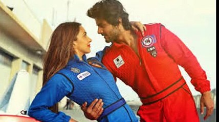 Chatur Naar | Full Song | Machine | Kiara Advani & Mustafa