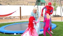 Spiderman & Frozen Elsa Break Up?! w/ Pink Spidergirl, Poison Ivy, Maleficent, Joker, Surp