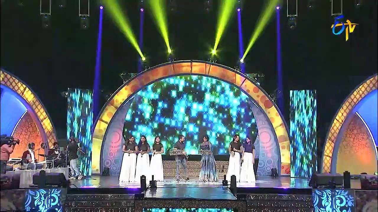 Dole dole Song _ Ramya NSK,Ranjith,Performance