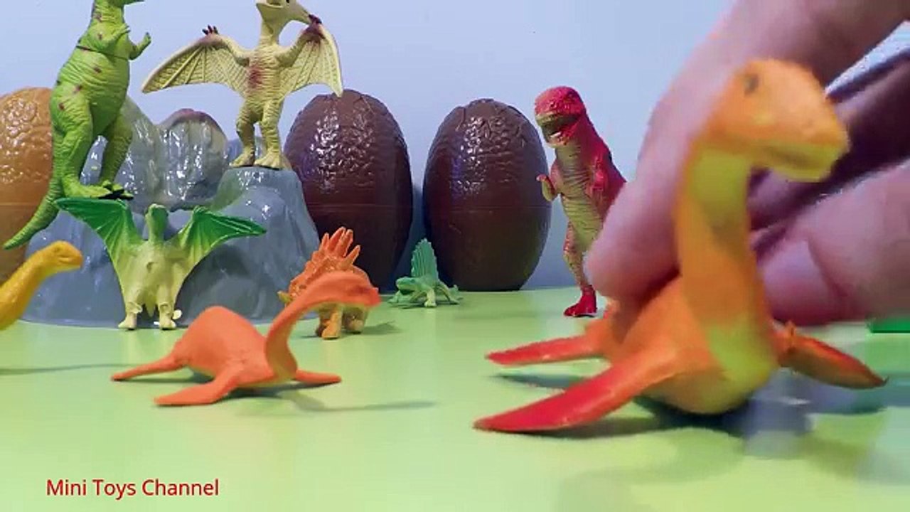 DINOSAURS Toys Video for Kids. Dinosaurios de Juguete Para Niños