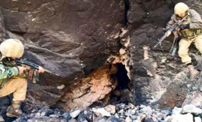 İki Genç Teğmenin Kahramanlık Hikayesi! 8 PKK'lıyı Öldürüp Mağaradan Çıktılar