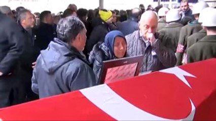 Helikopter Kazasında Hayatını Kaybeden Pilotlar Son Yolculuklarına Uğurlandı