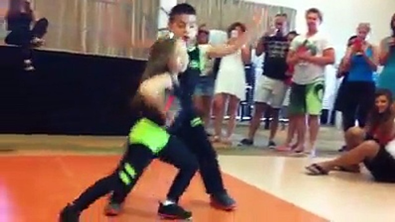 8 years old boy's best dance dance