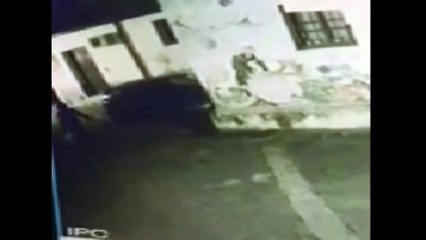 Palermo: Clochard dato alle fiamme. Il video dell'omicidio