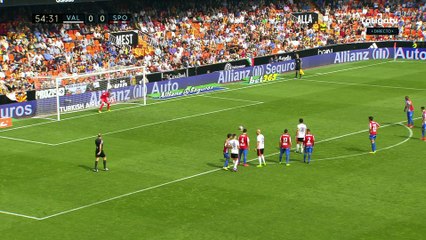 Daniel Parejo misses penalty 11.03.2017