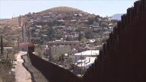 ترمب يصر على جدار المكسيك رغم المعارضة