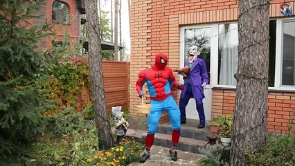 Взвар Человек-Паук против Джокера ж/ Человек-паук и замороженные elsa принцессы в реальной жизни