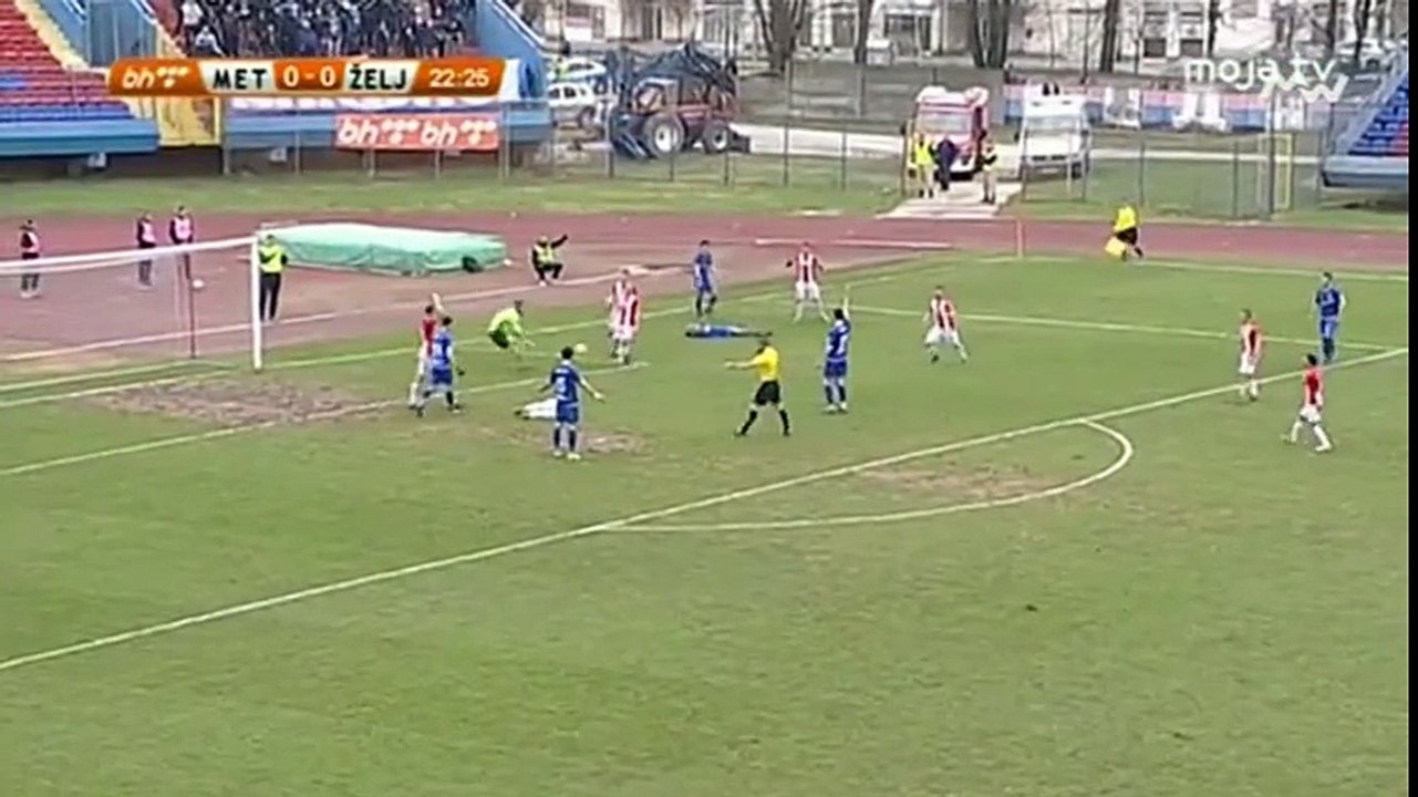 NK Metalleghe-BSI - FK Željezničar / Fejzić brani penal Lendriću