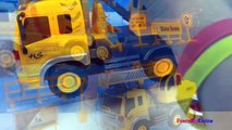 UNBOXING HERACLES BUILDED TRUCK MIGHTY MACHINES CEMENT TRUCK AND CRANE AND SIGNS WITH CAT VEHICLES-UxQZlZUnMGw