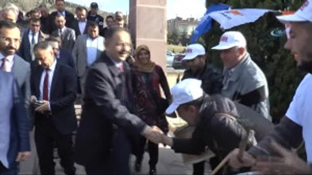 Çevre ve Şehircilik Bakanı Mehmet Özhaseki: Bir Değil İki Değil Durmadan Yalan Söylüyor