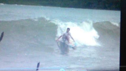 JOSUE  ESPINOZA  SURFING HOME  2017