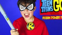 LEGO BATMAN MOVIE Robin VS Teen Titans Robin Surprise Egg Battle   Harley Quinn LEGO Mini