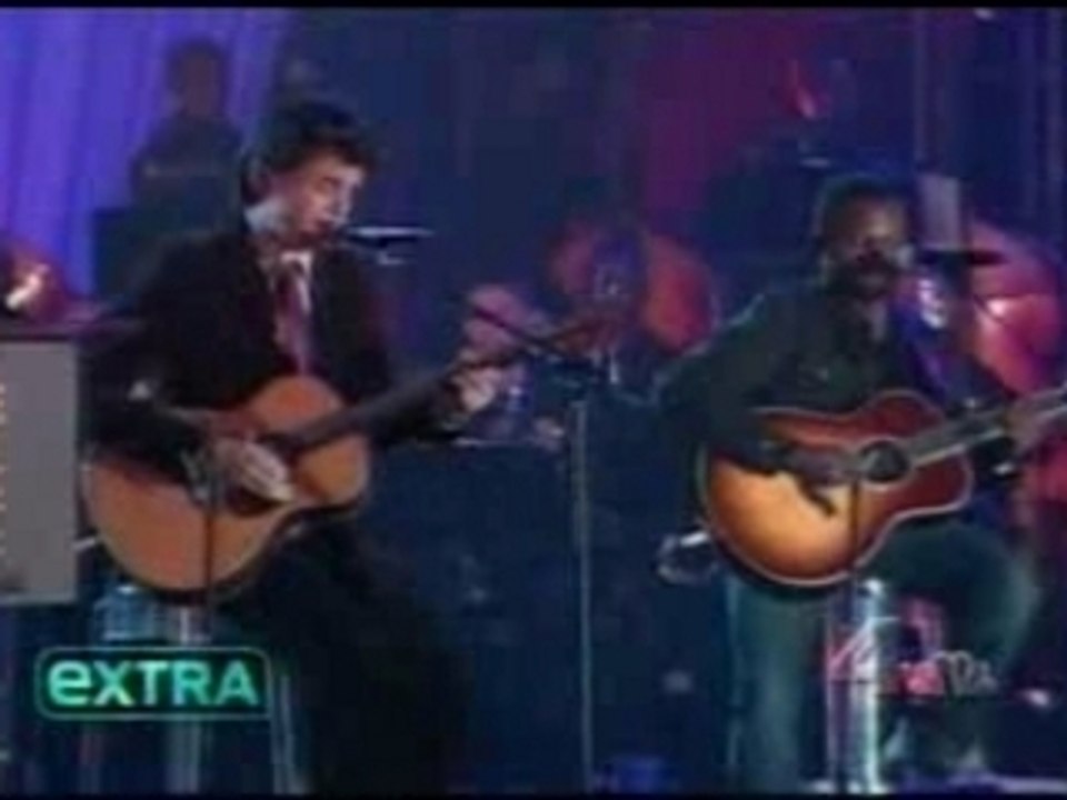 Mariah-Talks-About-Perfume-NewAlbum-VH1-STM-Gala-EXTRA VH1