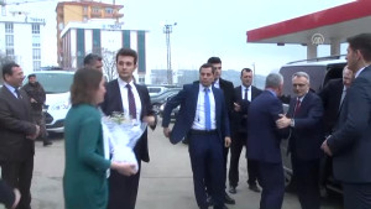 Bakan Ağbal: "Türkiye'nin Dış Politikada Başı Dimdik Ayakta"