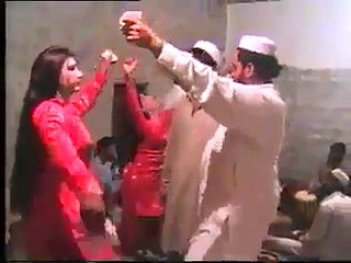 Mujra Dance In Home Pathan party Video Leaked  2017