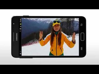 Joany Badenhorst shows you how to make a snow ball when there is no snow in Sochi