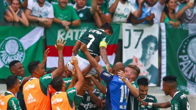 Dudu faz golaço de cobertura e Palmeiras atropela o São Paulo no Allianz Parque