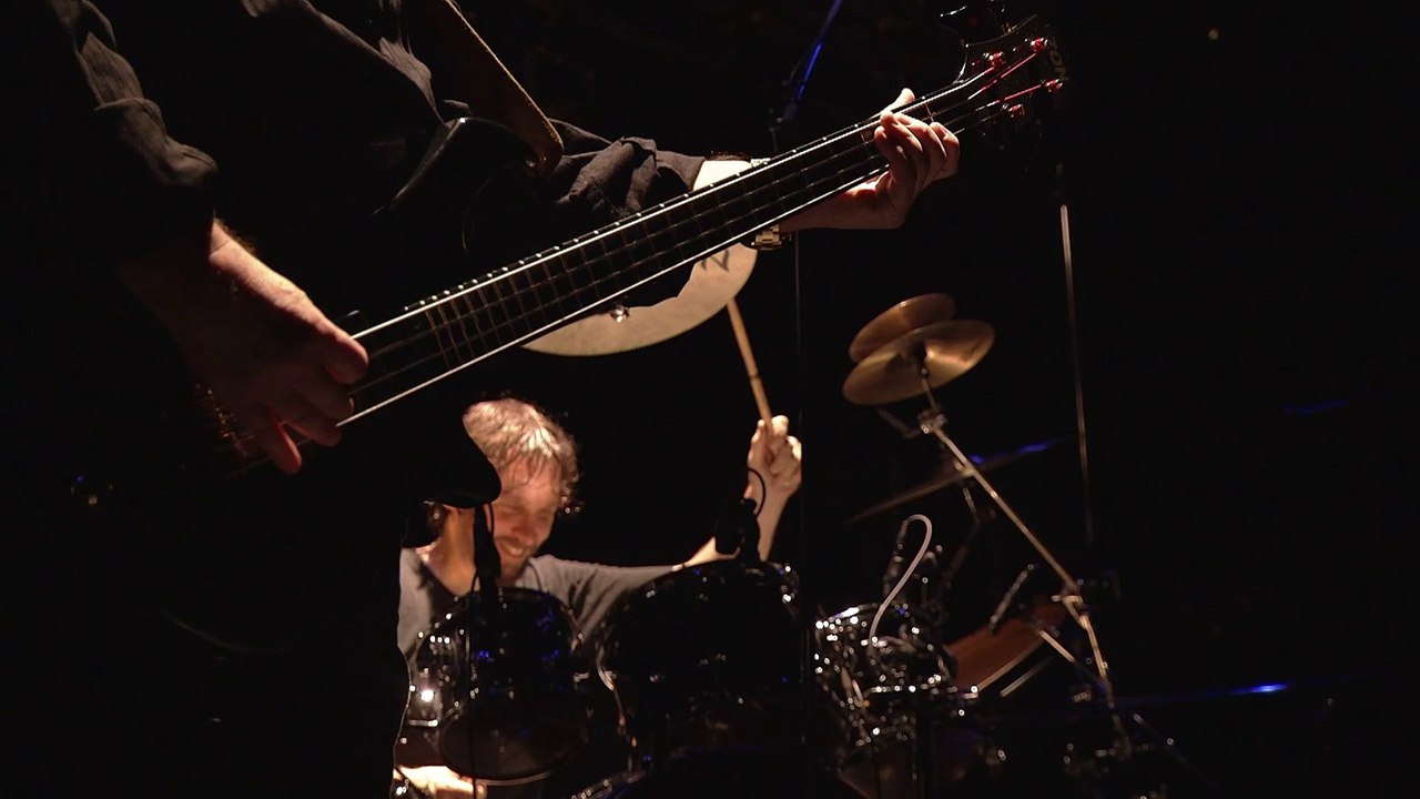 UK - The Only Thing She Needs (live 08Nov13)