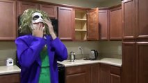 JOKER VAMPIRE w Toilet Poop ATTACK Spiderman Joker Dracula ELSA Poo Balls Toys Superheroes