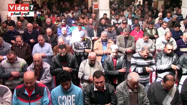 الإسكندرية تشيع جنازة ريجينى المصرى بالعويل والدموع