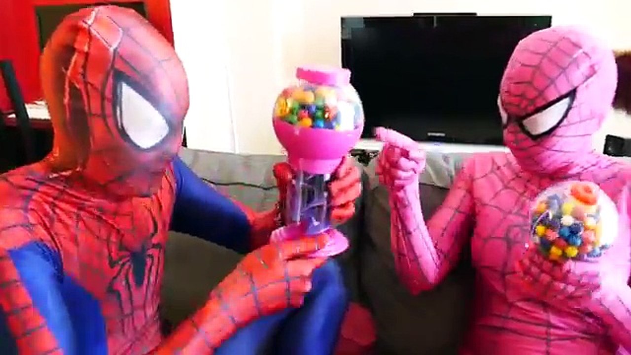 Spiderman vs King Kong Gorilla vs Joker w/ Frozen Elsa! Spider-Man Saves Elsa! Superhero R