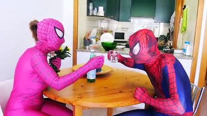 Jack Frost and Frozen Elsa True Love? w/ Maleficent, Gollum, Spiderman Vampire & Spidergir