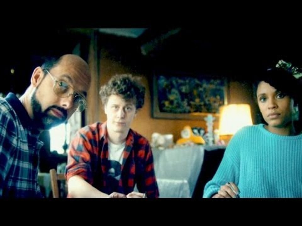 Pas Très Normales Activités Extrait # 1